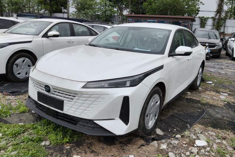 Used CHANGAN OSHAN 520 2025 Standard Edition