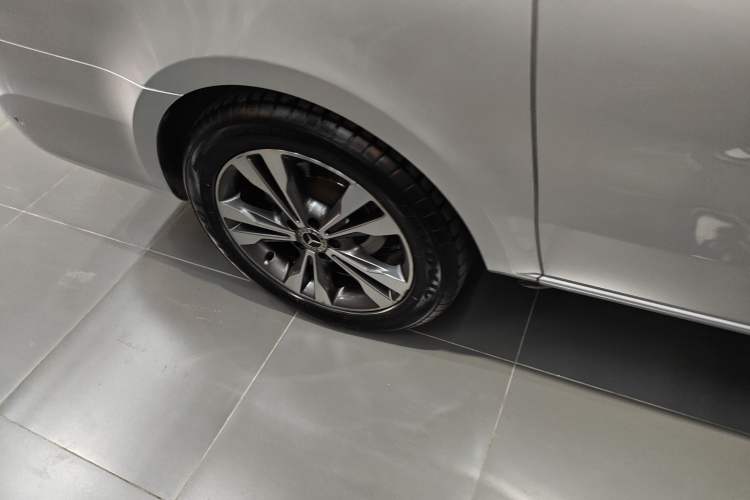 Used Mercedes-Benz V-Class 2018 V 260 Avantgarde Edition China VI