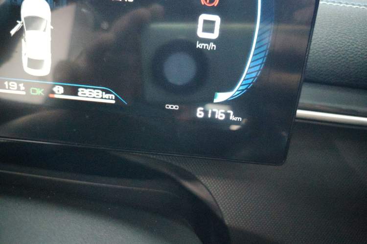 Used BYD Destroyer 05 2023 Champion Edition DM-i 55KM Luxury Model Odometer Close Up