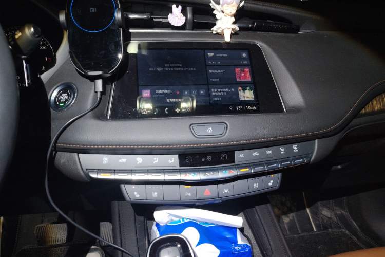 Used Cadillac XT4 2022 28T Two-Wheel Drive Prestige Version