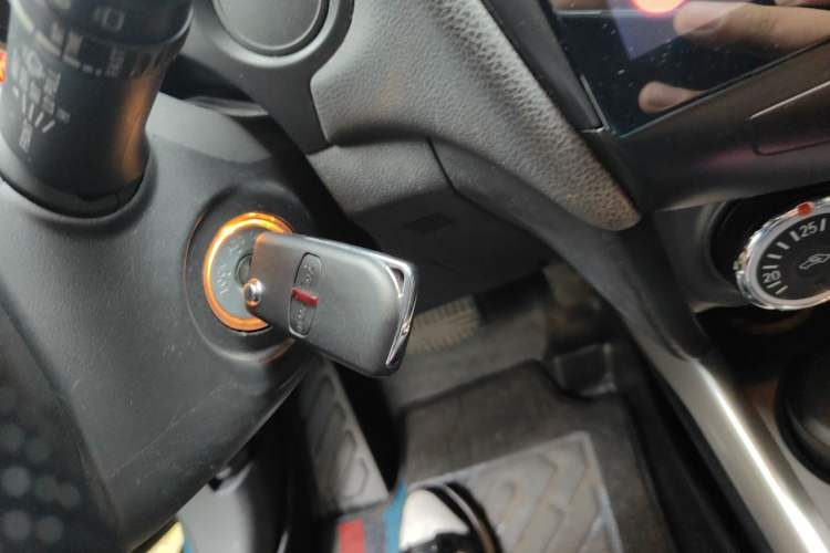 Used Mitsubishi ASX 2013 2.0L CVT Two-Wheel Drive Elite Edition
