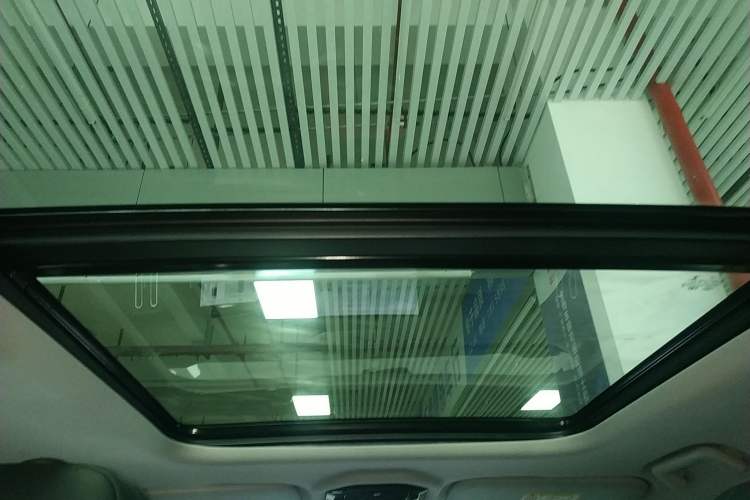 Used JETOUR Shanhai T1 2025 150 km Heading South Headliner