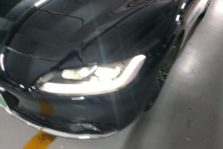 Used Yuanhang Y6 2024 720 km Rear-Drive Luxury Version
