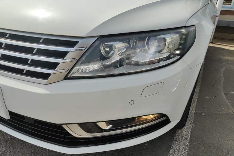 Used Volkswagen FAW-Volkswagen CC 2016 2.0 TSI Luxury Model Left Front Headlight