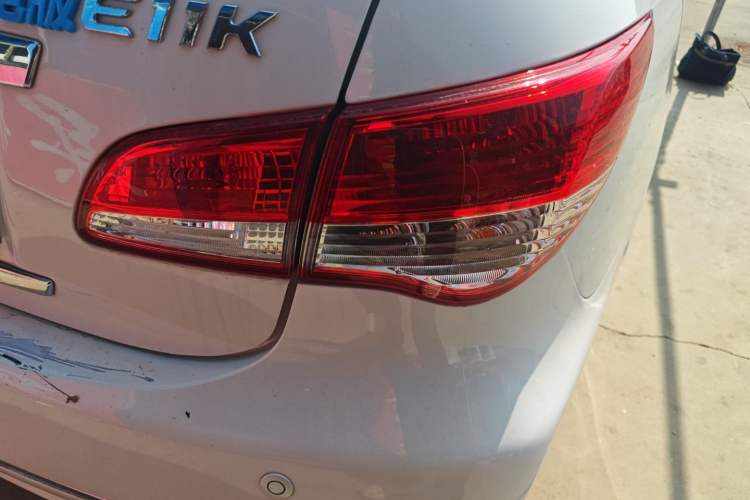 Used Dongfeng Junfeng E11K 2021 60.43 kWh Battery-Swap Version