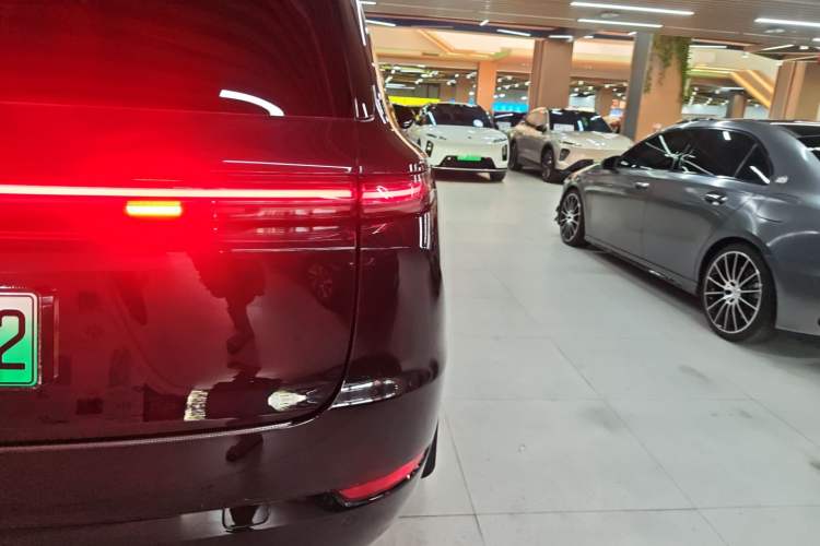 Used Li Auto L9 2022 Max model
