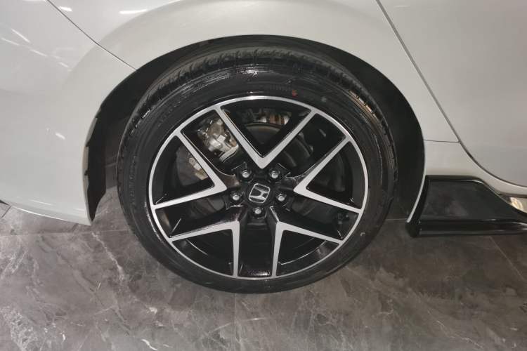 Used Honda Civic 2023 HATCHBACK 2.0L eHEV Extreme Control Edition Right Rear Wheel Hub