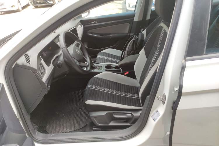 Used Volkswagen Bora 2024 200TSI DSG Comfort Edition Left Front Seat