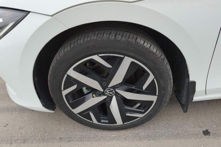 Used Volkswagen Lamando 2025 Lavida L 280TSI DSG Cool & Spicy Edition
