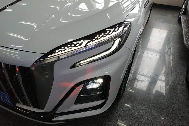 Used Hongqi HS3 2023 2.0T All-Wheel-Drive Youwei Version
