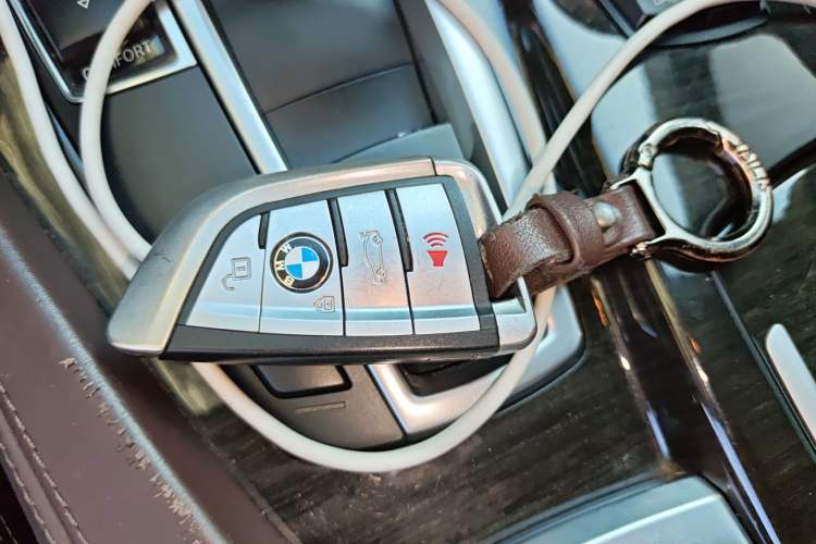 Used BMW 5 Series 2014 525Li Luxury Design Package