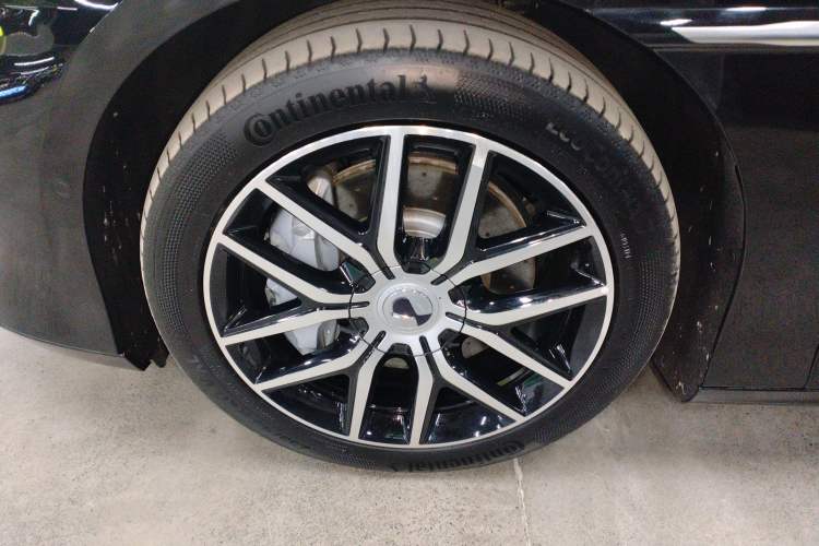 Used Denza Z9 2024 1100 km Four-Wheel Drive Max Version