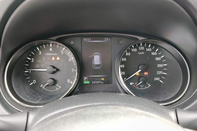 Used Nissan X-Trail 2019 2.0L CVT Comfort Edition 2WD Instrument Cluster