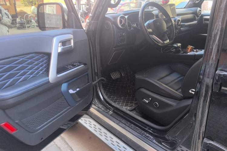 Used BAIC Off-Road BJ40 2024 2.0T Urban Hunter Honor Edition Driver Seat