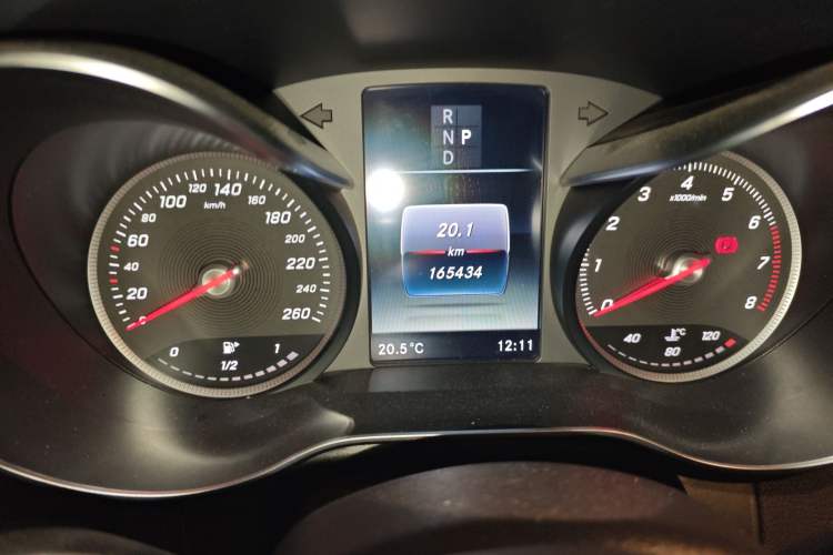 Used Mercedes-Benz GLC 2019 Facelift GLC 260 L 4MATIC Luxury Model