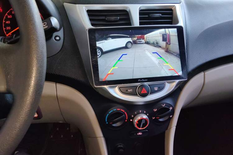 Used Hyundai Verna (older generation) 2014 1.4L Automatic Fashion GS Model