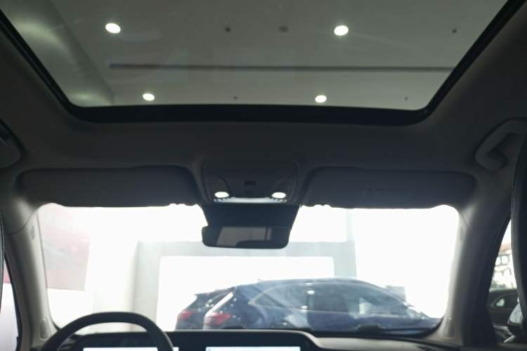 Used Hongqi HS5 2023 2.0T Four-Wheel Drive Flagship Pro Edition
