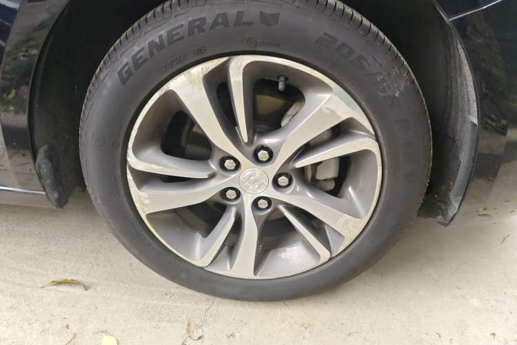 Used Buick Verano 2020 20T CVT Leading Edition Right Front Wheel Hub
