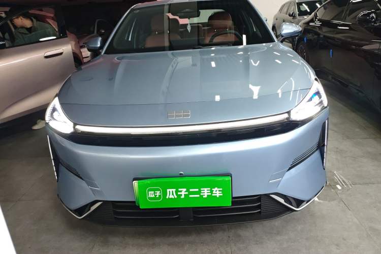 Used Geely Galaxy L6 2025 EM-i 140km Starship Edition