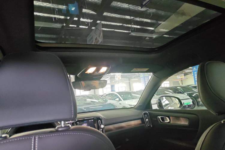 Used Volvo XC40 New Energy 2023 Long-Range PRO Version Headliner