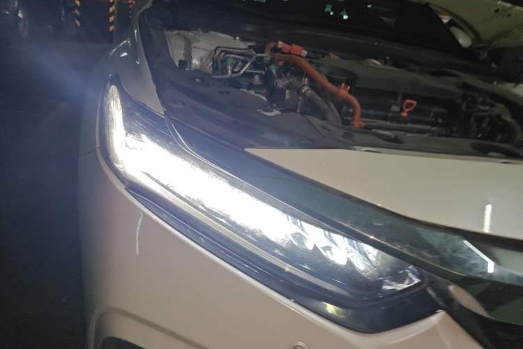 Ojetý Honda Inspire 2019 Rui·Hybrid 2.0L Jing Shang Edition China VI