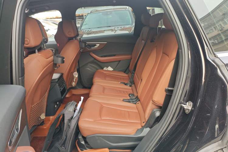 Used Audi Q7 2020 45 TFSI quattro S line Sport Limited Edition
