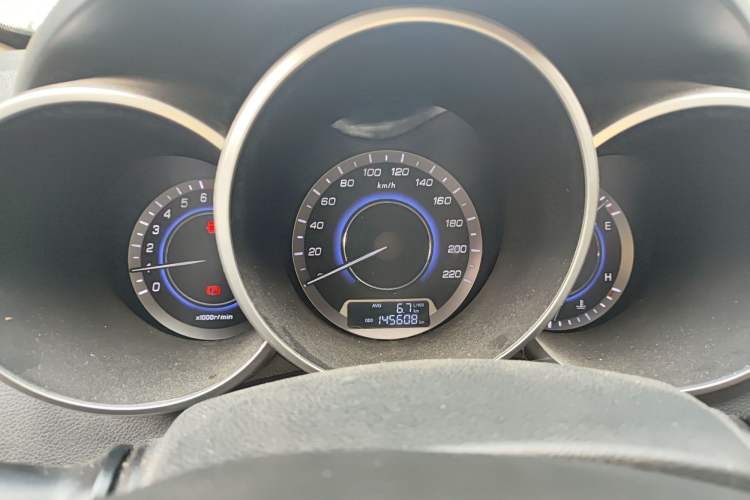 Used Changan Eado 2015 1.6L Manual Luxury Model China IV Standard
