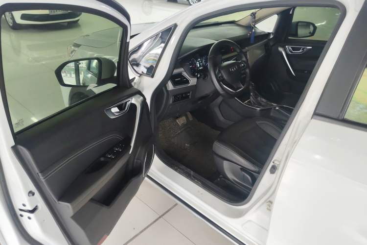 Used Geely Auto Vision X3 2019 Upgraded Model 1.5L CVT Prestige Version