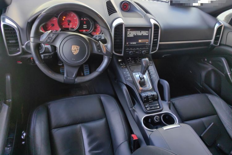 Used Porsche Cayenne 2011 Cayenne 3.0T Center Console