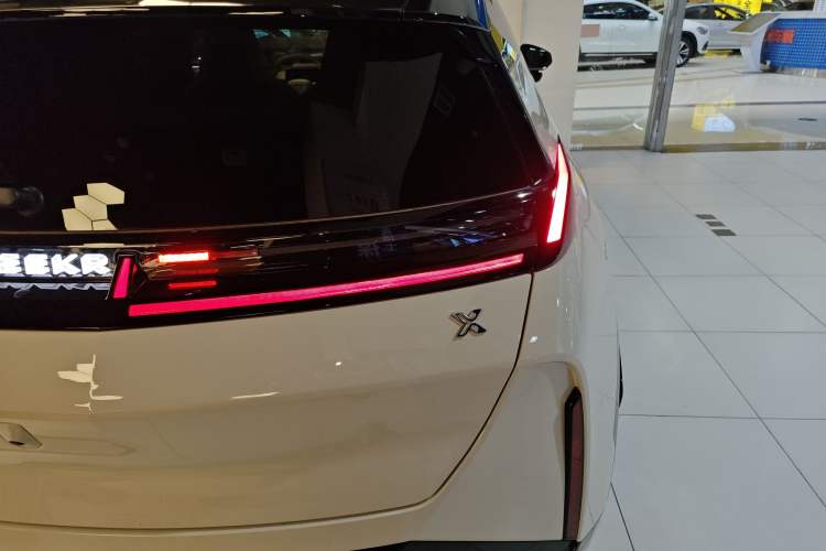 Used Zeekr X 2025 Four-Seater Rear-Drive Cube Version