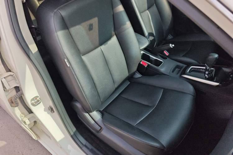 Used Nissan Sylphy 2022 Revised Version Classic 1.6XL CVT Luxury Edition Right Front Seat