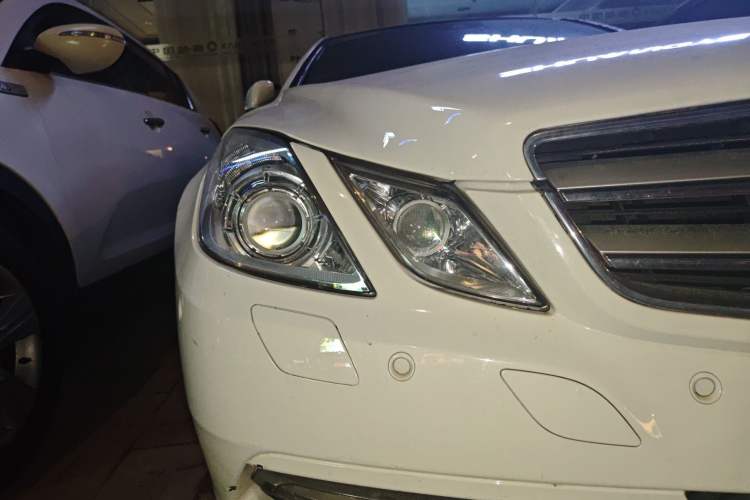 Used Mercedes-Benz E-Class 2011 E 260 CGI Coupe Right Front Headlight