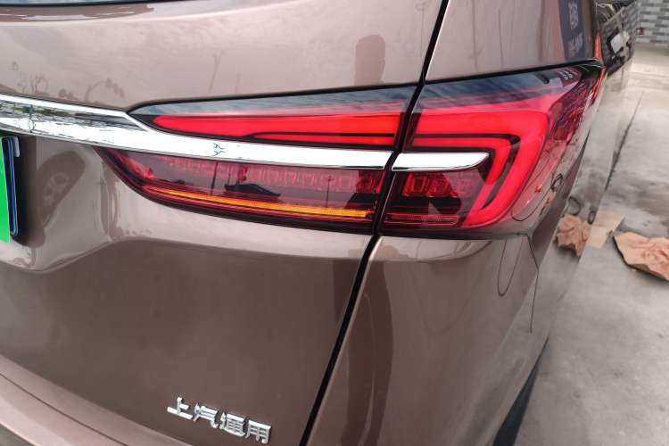 Used Buick GL8 2021 Land Cruiser Executive Class 652T Comfort Model
