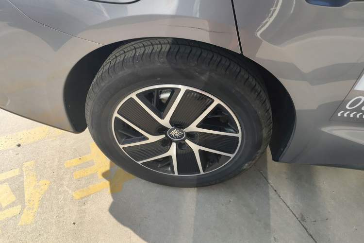 Used BYD Qin L 2025 DM-i Smart Drive 120KM Superior Model