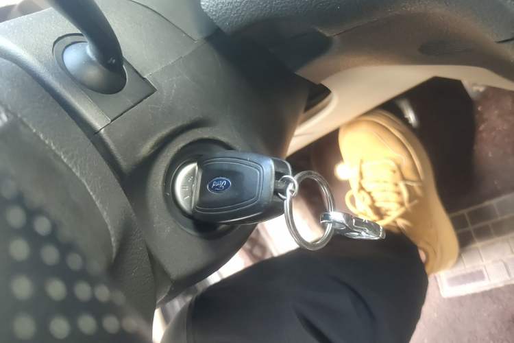 Used Ford Tourneo Custom 2017 2.0T Automatic Elite Edition
