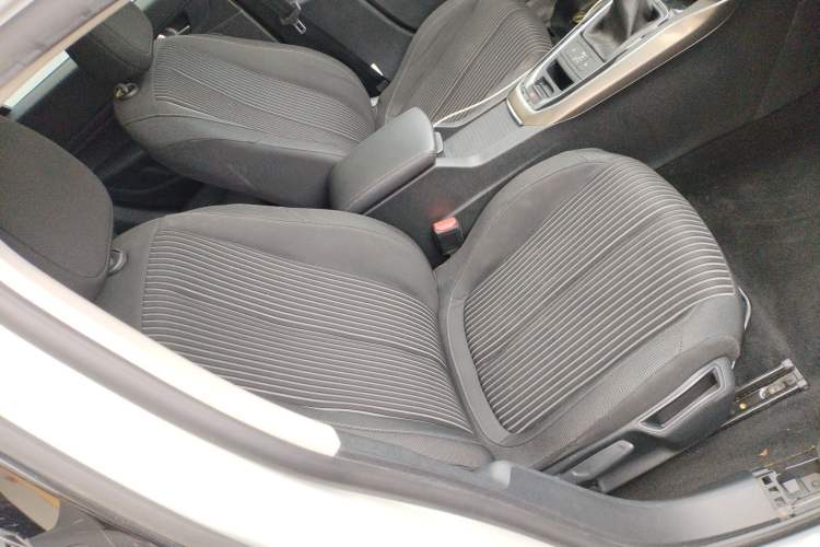 Used Peugeot 408 2014 1.8L Automatic Luxury Edition
