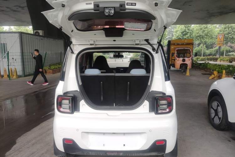 Used Geely Galaxy Panda 2023 Panda Mini 200km Endurance Bear