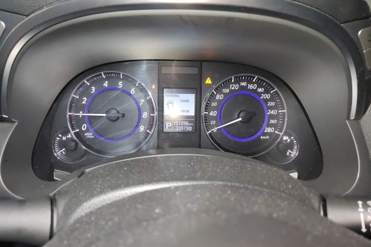 Used Infiniti QX70 2013 3.7L Standard Edition