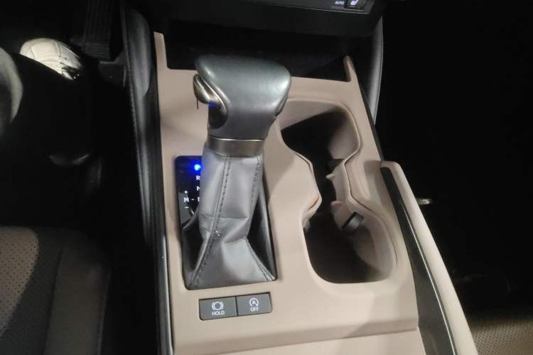 Used Lexus ES 2023 200 Excellence Edition
