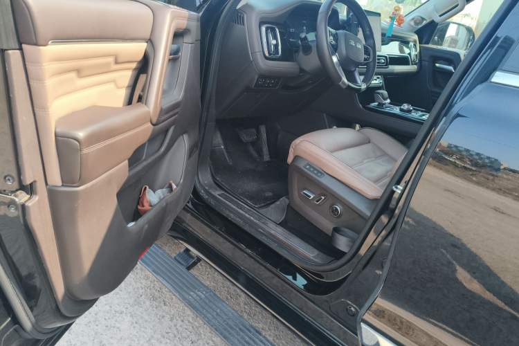 Used BAIC Off-Road BJ60 2022 2.0T Version 11 Five Seats Driver Seat