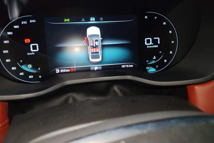 Used Roewe i5 2019 20T Automatic Intelligent Connectivity Super-Power Supreme Edition Odometer Close Up