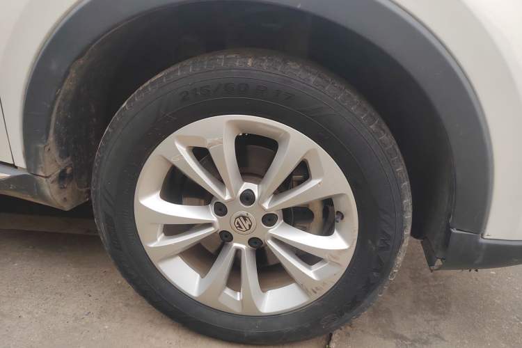 Used MG GS 2017 20T Automatic Luxury Edition
