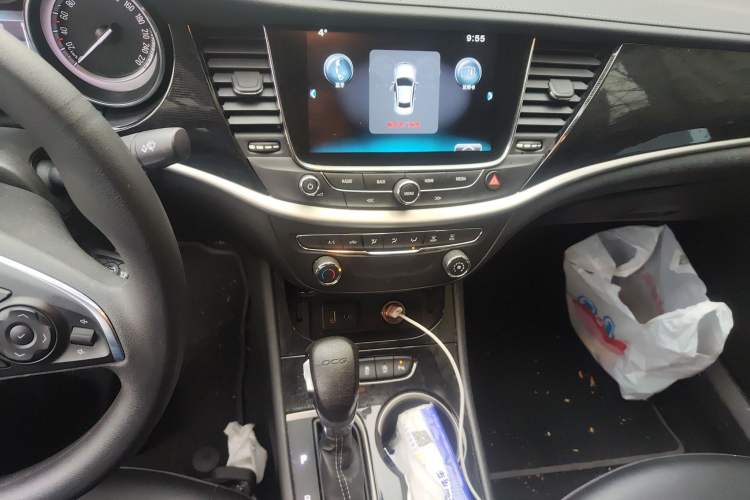 Used Buick Verano 2015 Sedan 20T Dual-Clutch Leading Model