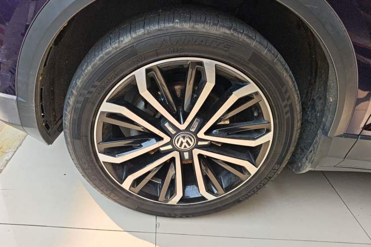 Used Volkswagen T-ROC 2020 280TSI DSG Two-Wheel Drive Comfort Version