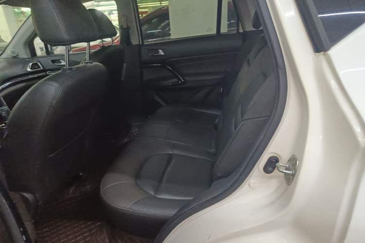 Used GAC Trumpchi GS4 2015 200T G-DCT Luxury Edition
