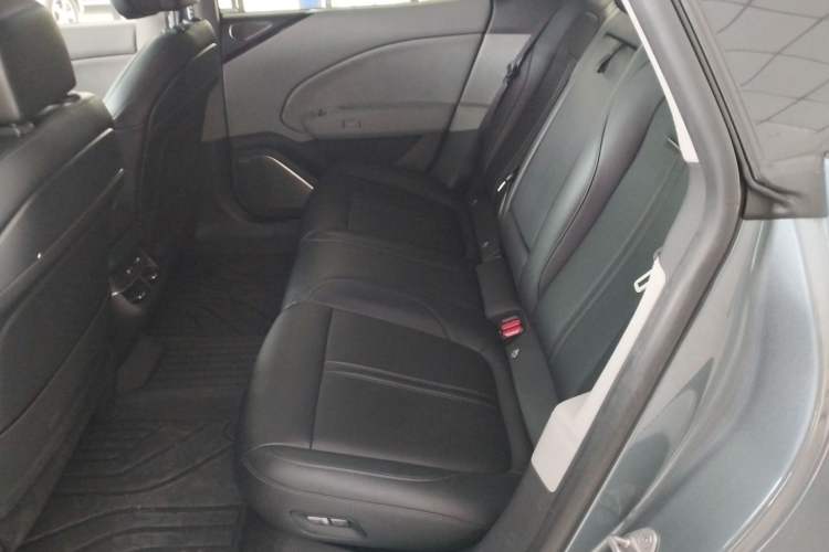 Used Zeekr 007 2024 Rear-Drive Enhanced Version 75 kWh