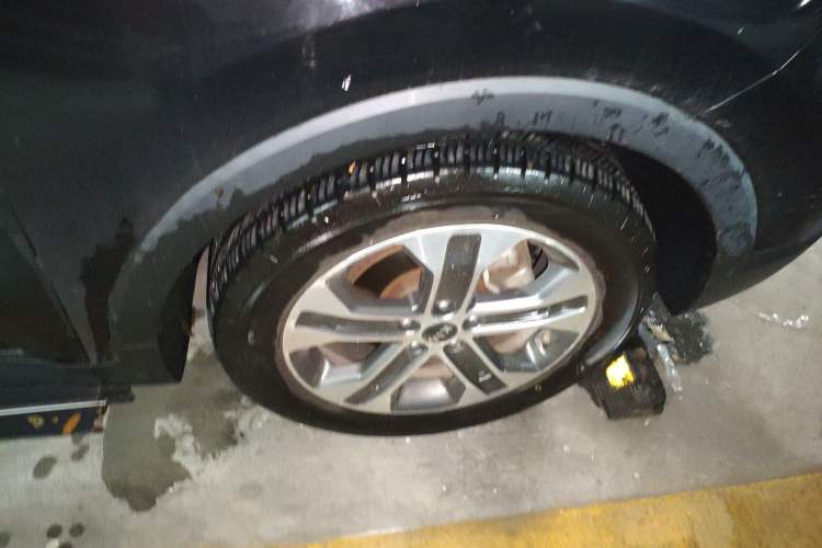 Used Kia Sportage R 2018 2.0L Automatic Smart Luxury Version China V Standard Right Front Wheel Hub