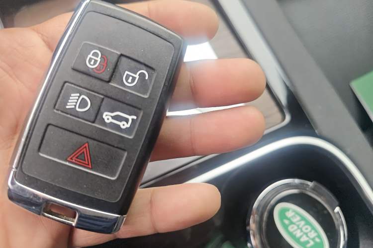 Used Land Rover Discovery Sport New Energy 2022 Facelifted P300e Plug-in Hybrid Electric Version Vehicle Key