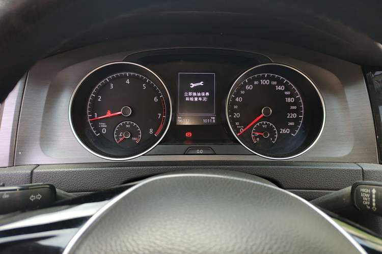 Used Volkswagen Golf 2016 230TSI Automatic Comfort Version
