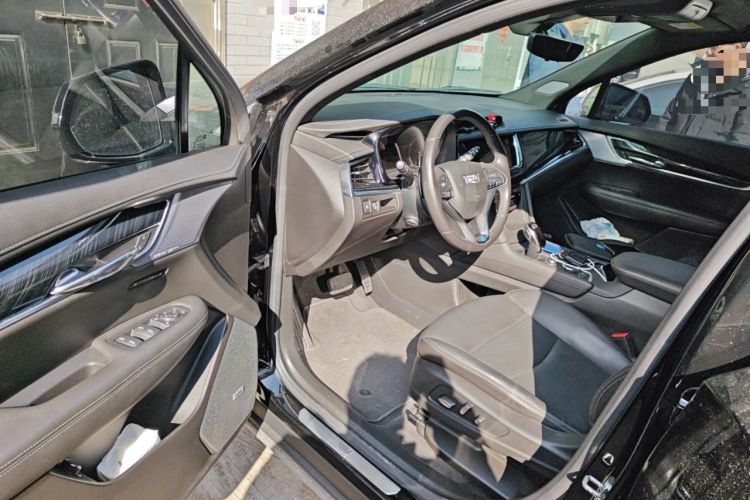 Used Cadillac XT6 2022 2.0T Six-Seater Four-Wheel-Drive Luxury Standard Edition
